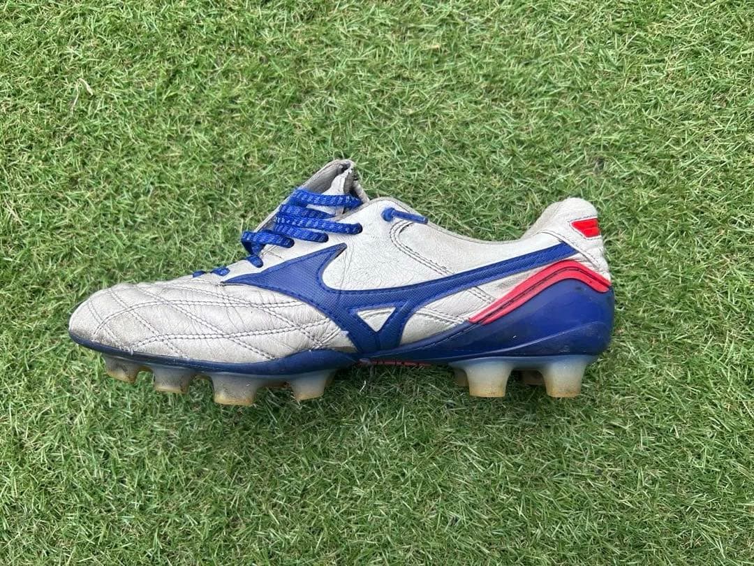 Mizunoモレリアウェーブ　25.5cm