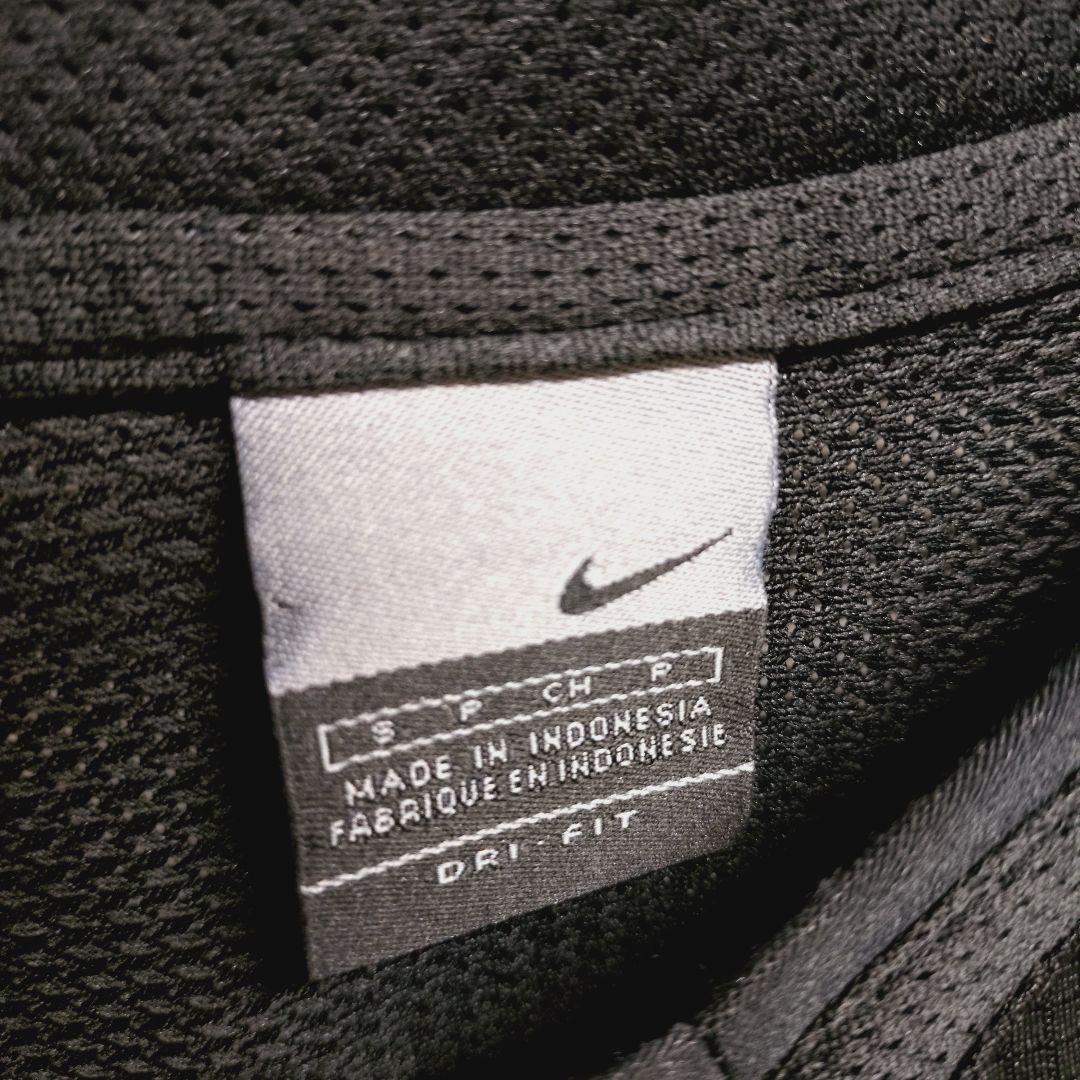 レア！Nike マンチェスターユナイテッド シャツ Mサイズ サッカーtシャツ