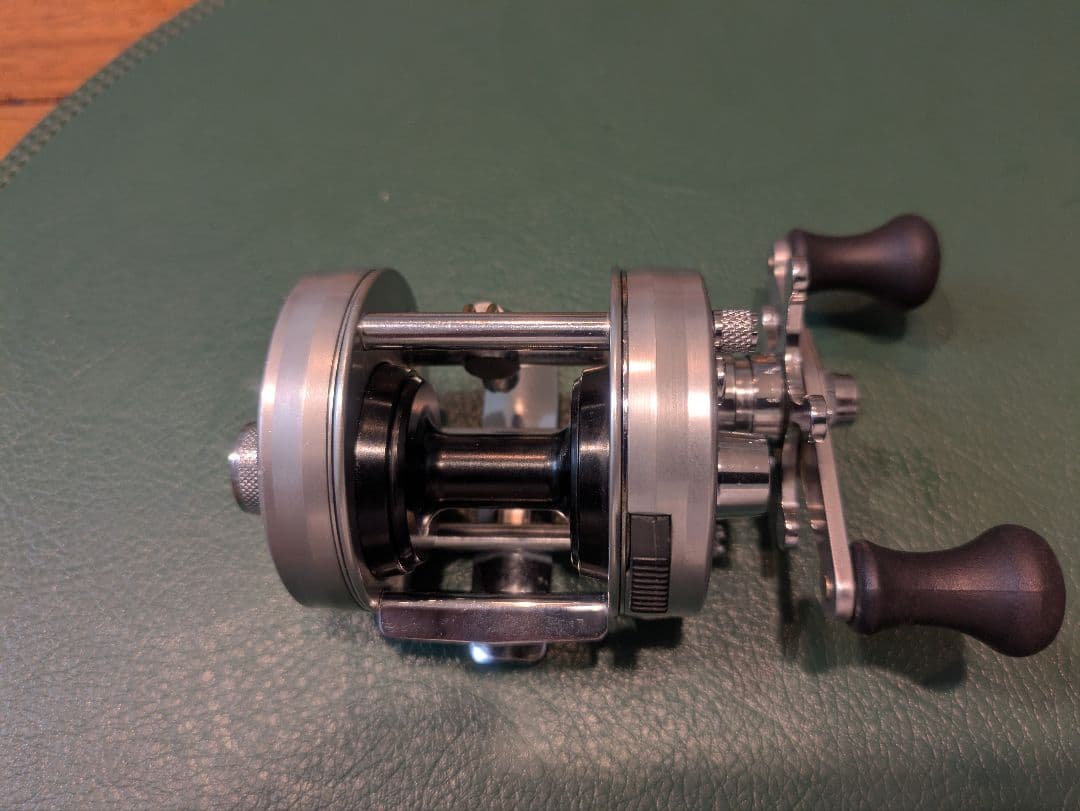 アブ Ambassadeur 2500C IAR