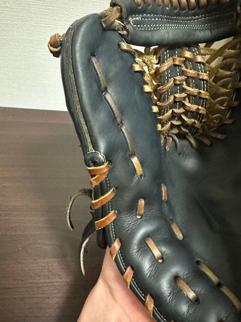 アンダーアーマー 硬式グローブ 内野手用 松田宣浩モデル ブラック