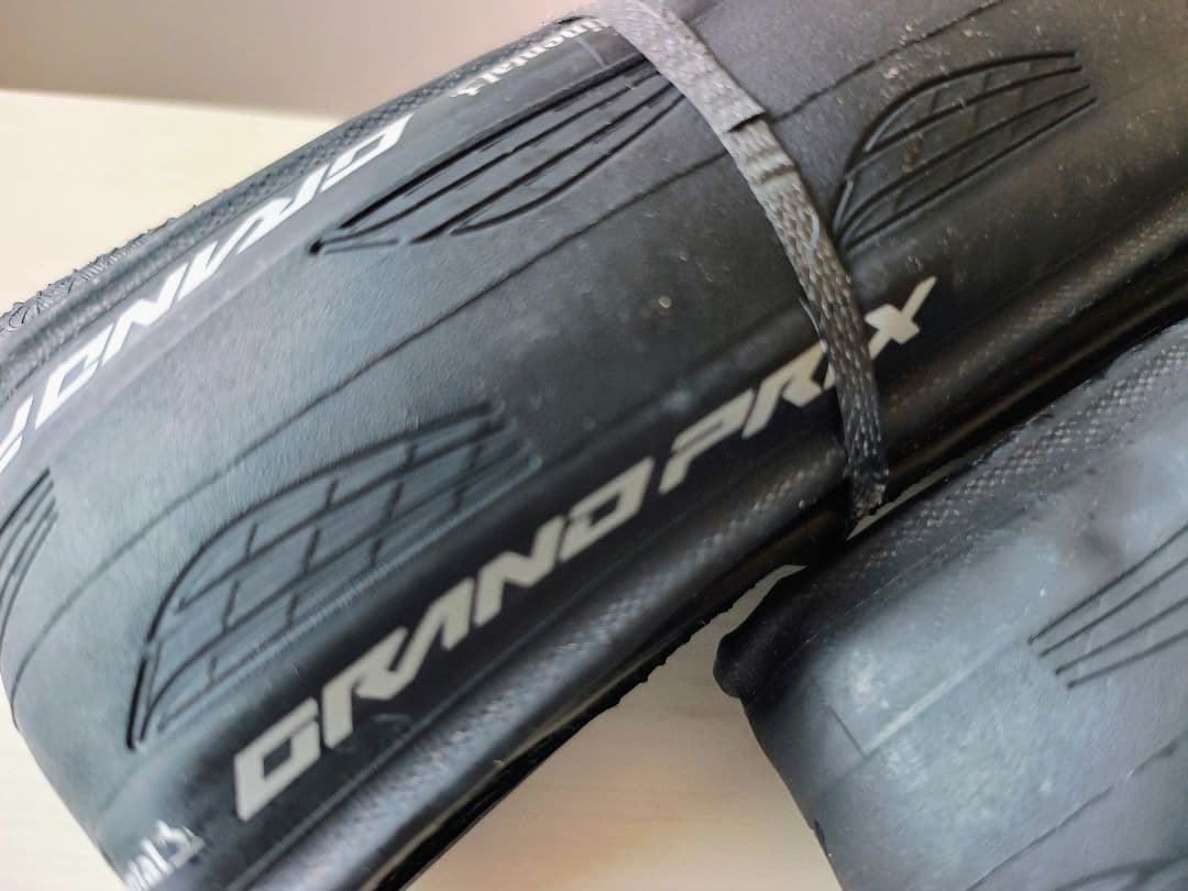 コンチネンタル Continental Grand Prix 700x28C