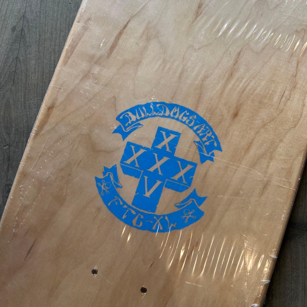 BULLDOGSKATE XXV スケボーデッキ スカルデザイン　8.75インチ
