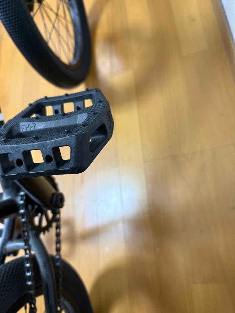 自転車本体 cult bmx access