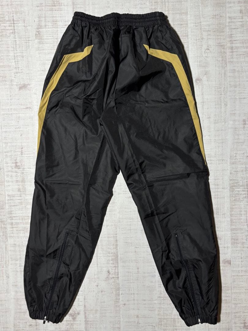UMBRO アンブロ ナイロン セットアップ 上下セット ピステ ジャージ