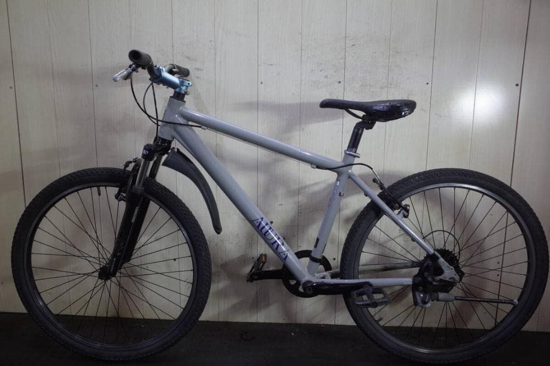 レユニオン AURA オーラ 26型 アルミ シマノ8速 430mm MTB