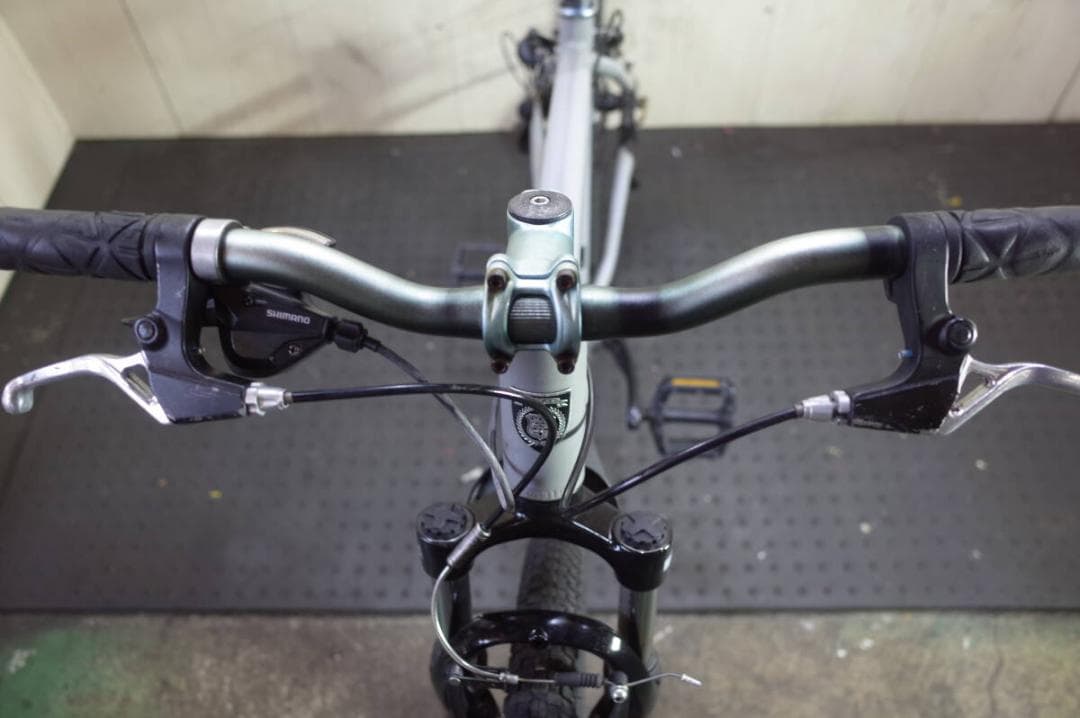 レユニオン AURA オーラ 26型 アルミ シマノ8速 430mm MTB