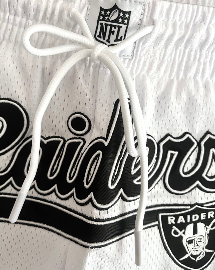 ★新品★ NFL レイダース　アメフト　メッシュ　ハーフパンツ　Raiders