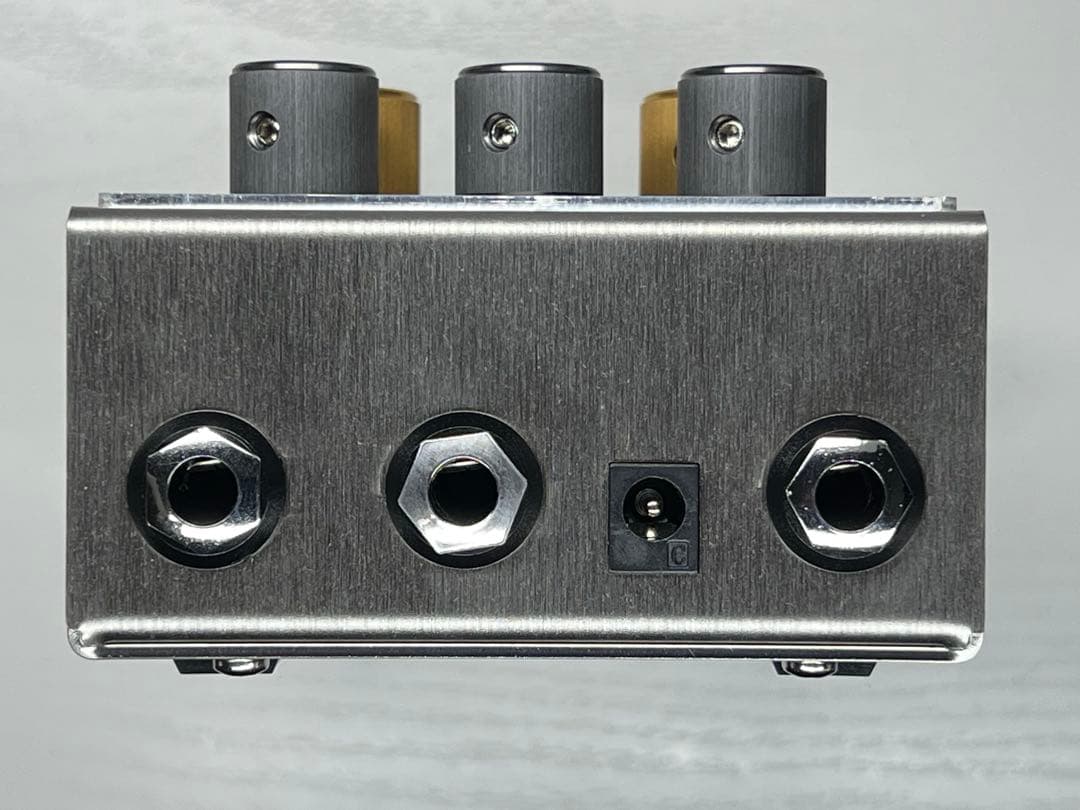 ギター ORIGIN EFFECTS MAGMA57