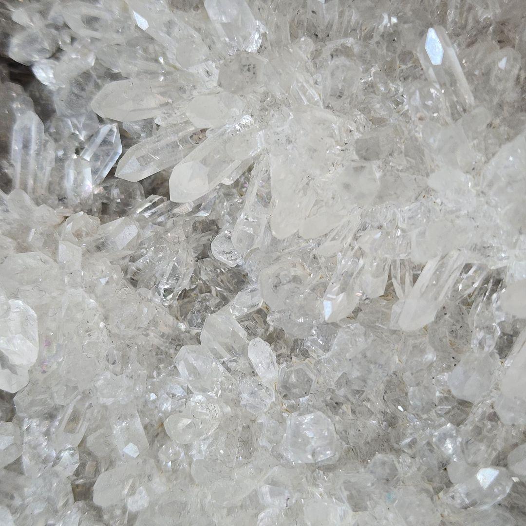 クリスタル水晶 菊花水晶 ハート型置物 スタンド付き