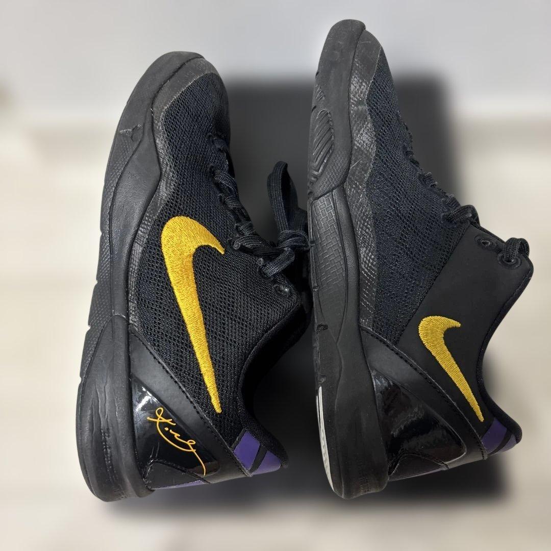 Nike Kobe VIII (PS) ブラック/ゴールド