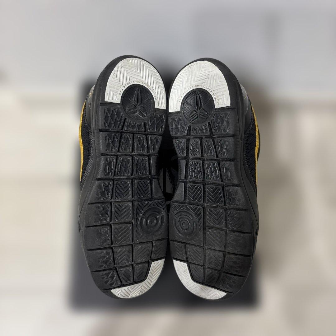 Nike Kobe VIII (PS) ブラック/ゴールド