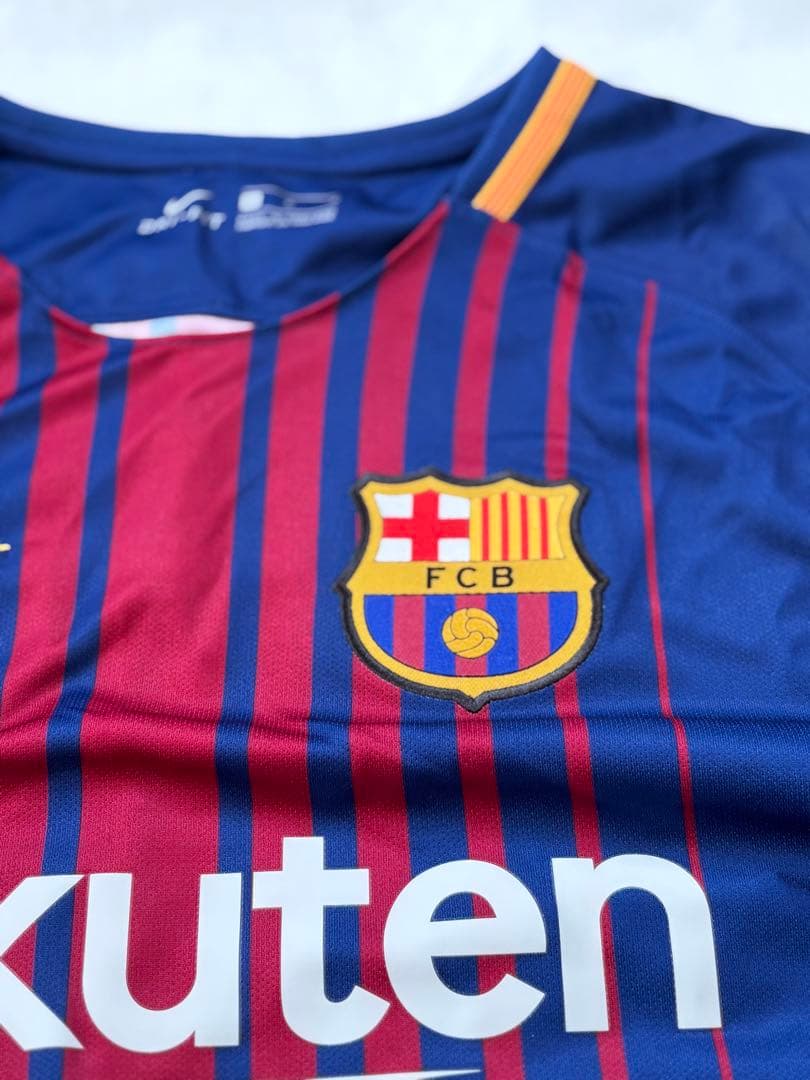 FCバルセロナ2017ユニフォーム メッシ 10番　L 未使用品　【おまけ付き】