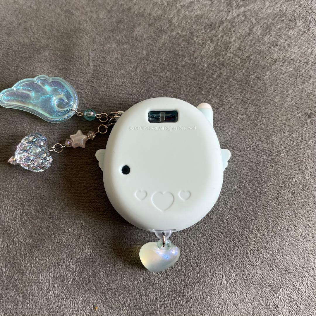 Tamagotchi Uni Prism White プリズムホワイト
