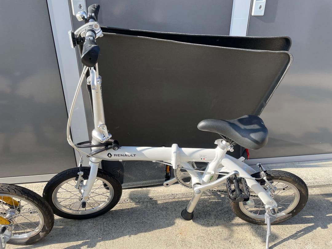 Renault light8 折りたたみ自転車ホワイト　手渡し希望