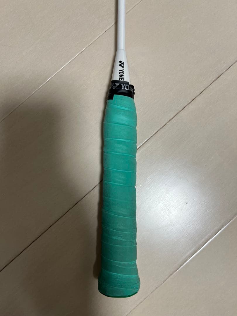 YONEX アストロクス33 5U5 ひび割れなし