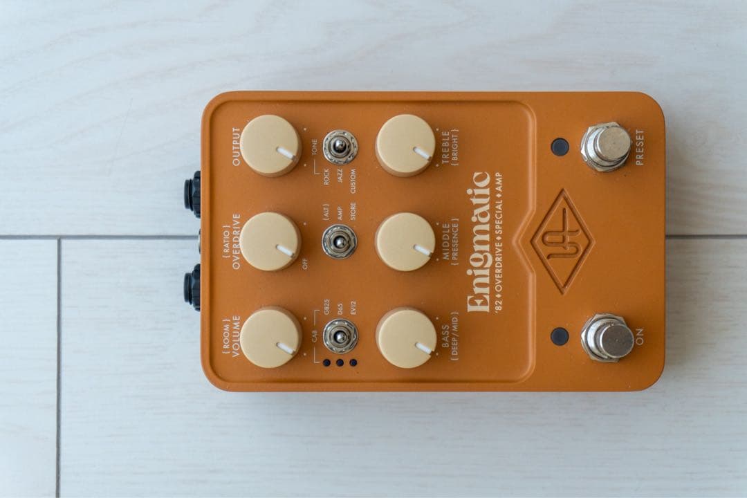 UAFX Enigmatic ギターエフェクター