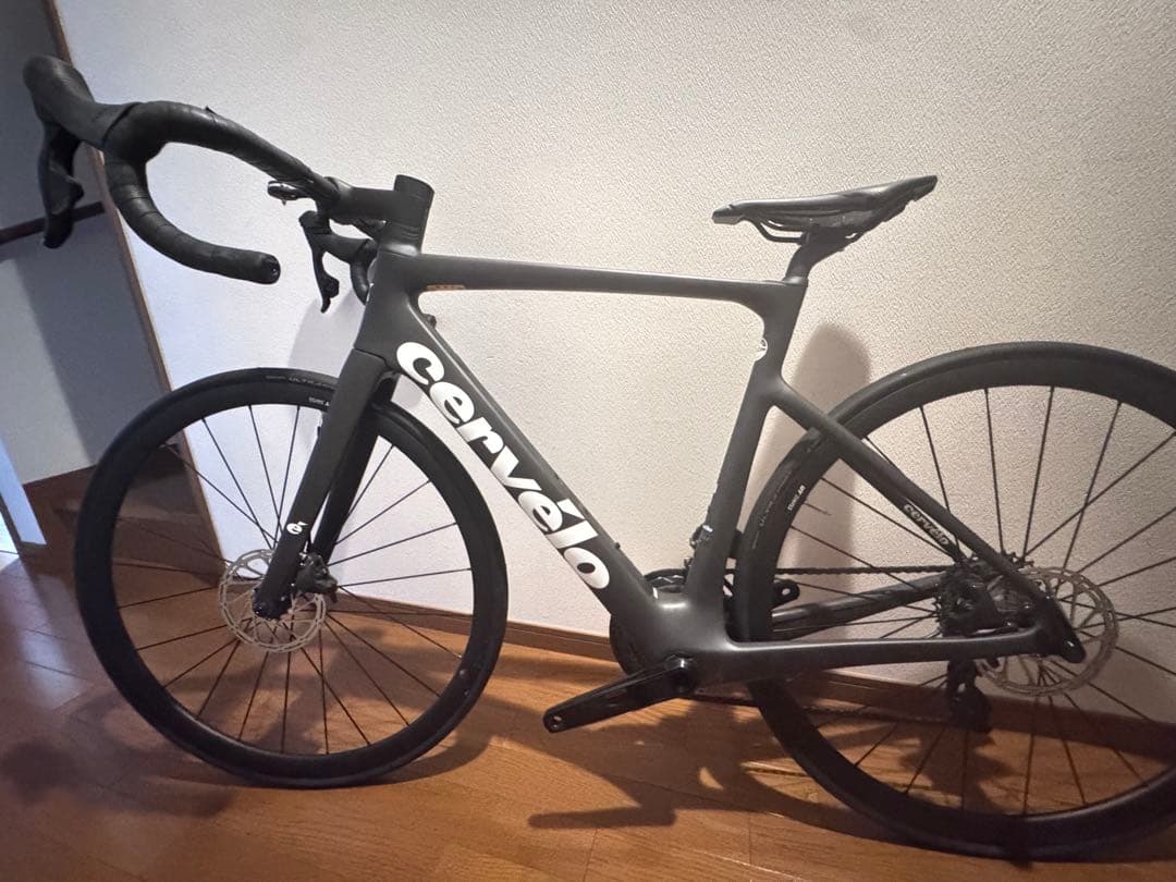Cervélo Caledonia-5 SRAM Rival eTap AXS