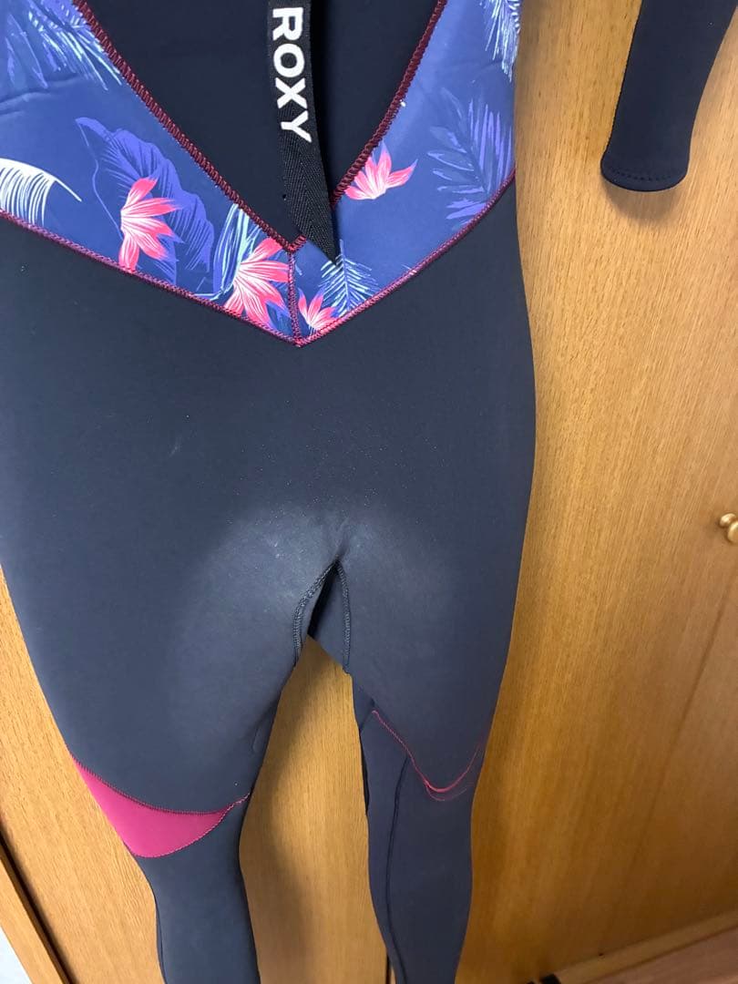 【美品】ROXY ウエットスーツ 3mm