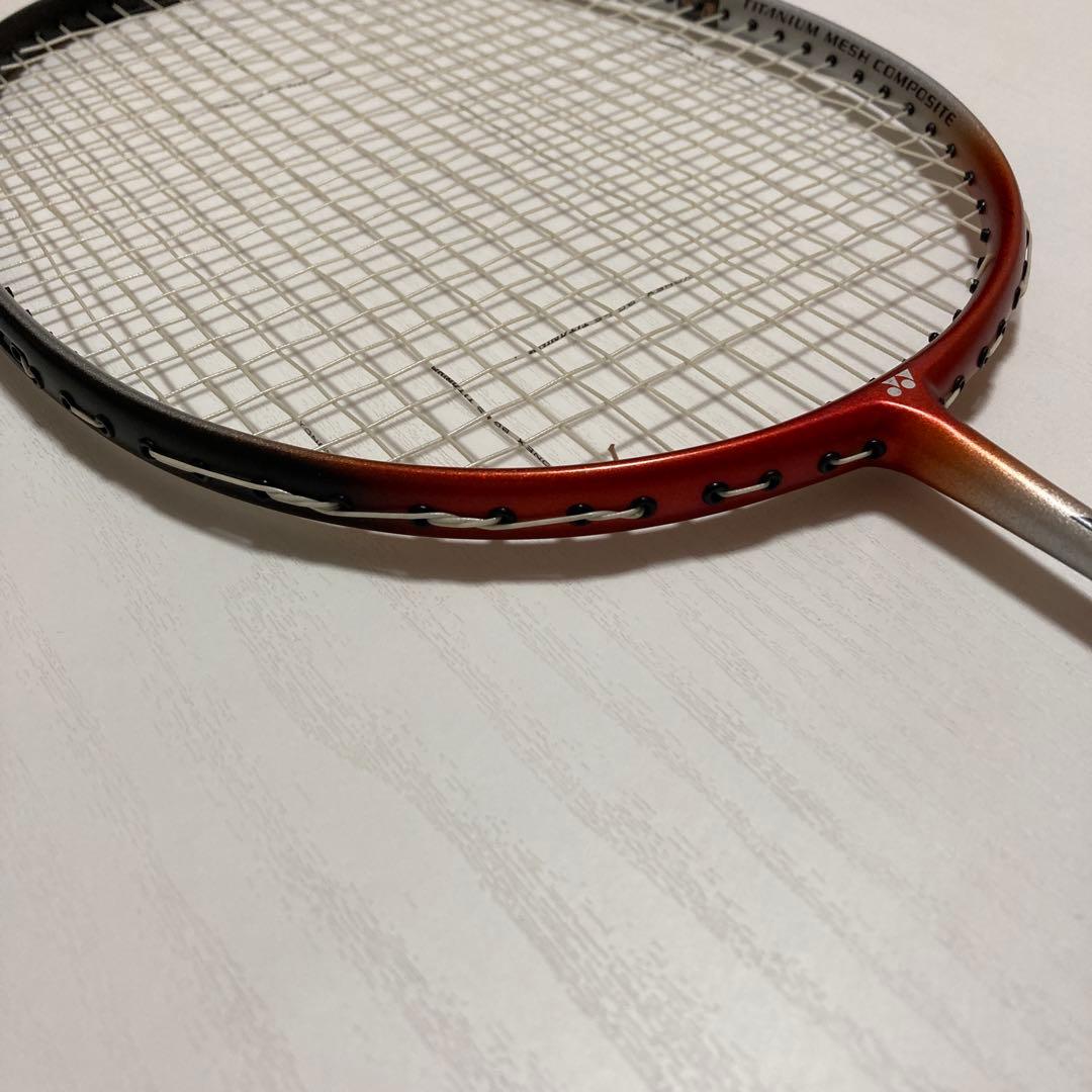 YONEX バドミントンラケット　Ti1、MUSCLE POWER100