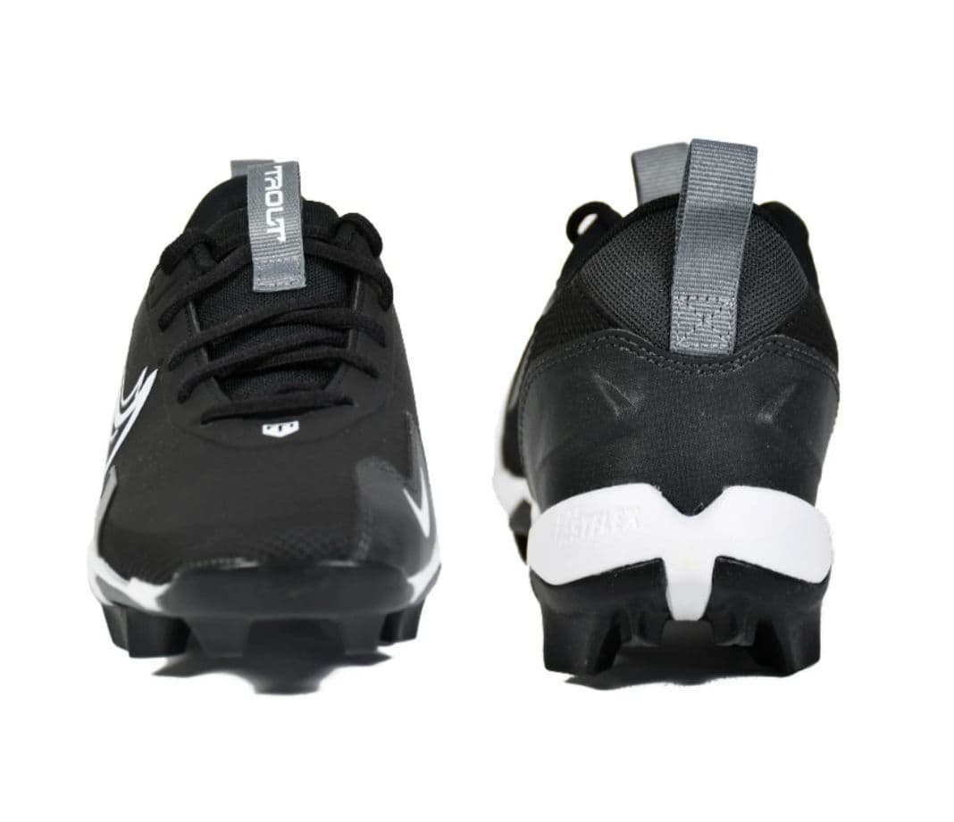 Nike スパイクシューズ ブラック/ホワイト　ジュニア