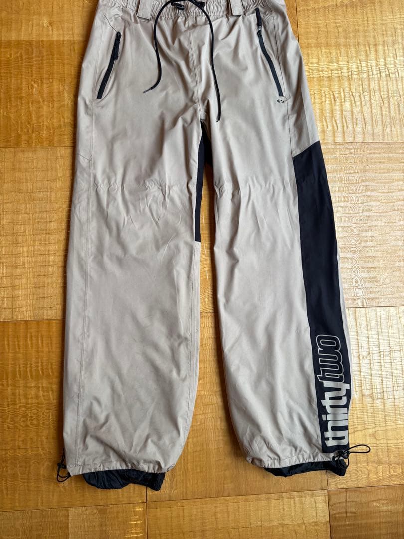 サーティーツー　32 スノーボードパンツ　スノボー　XXL ベージュ　黒　3L