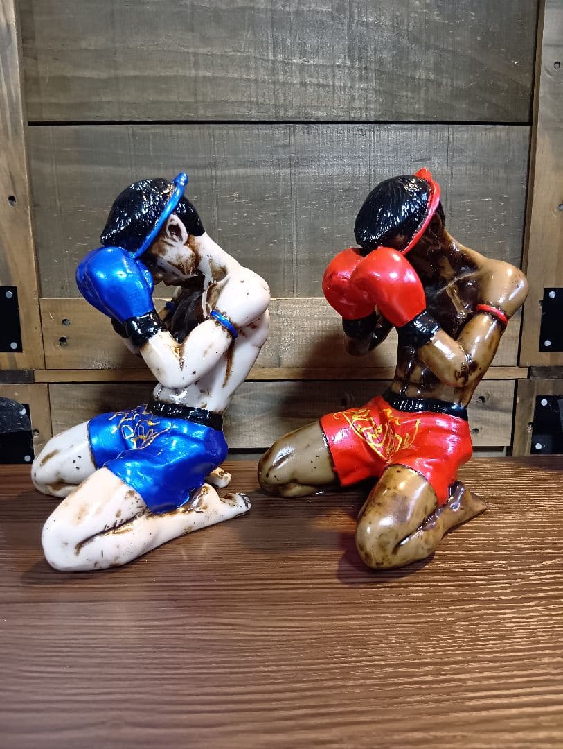 ２体セット　キックボクシング　ムエタイ　フィギア　格闘技　インテリア　タイ