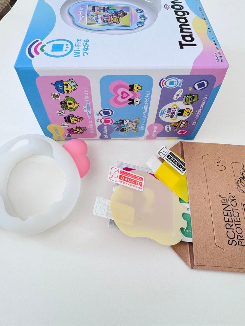 【新品】Tamagotchi Uni Prism White ★たまごっちユニ