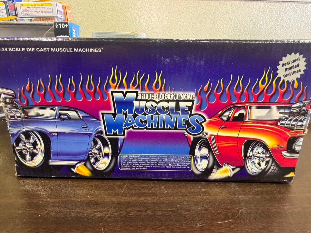 ミニカー s2020 MUSCLE MACHINES 1/24 SCALE 1971