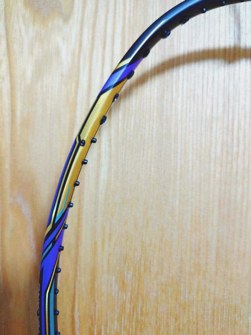 リーニン　バドミントンラケット　Aeronaut 9000i