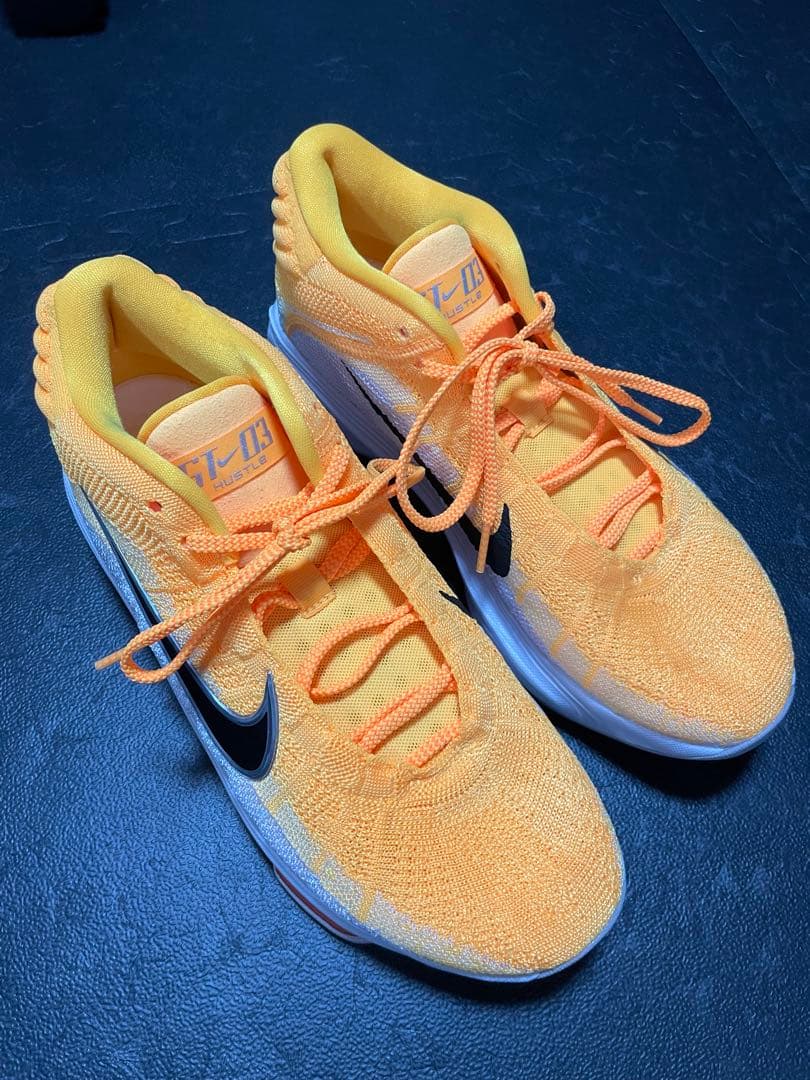 NIKE G.T. ハッスル3 28cm
