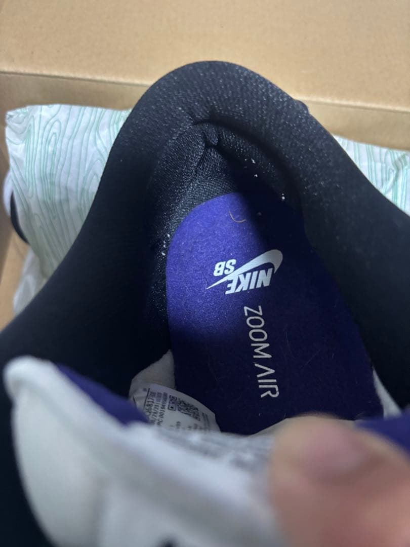 Nike SB Dunk Low Pro ブラック/ホワイト/パープル