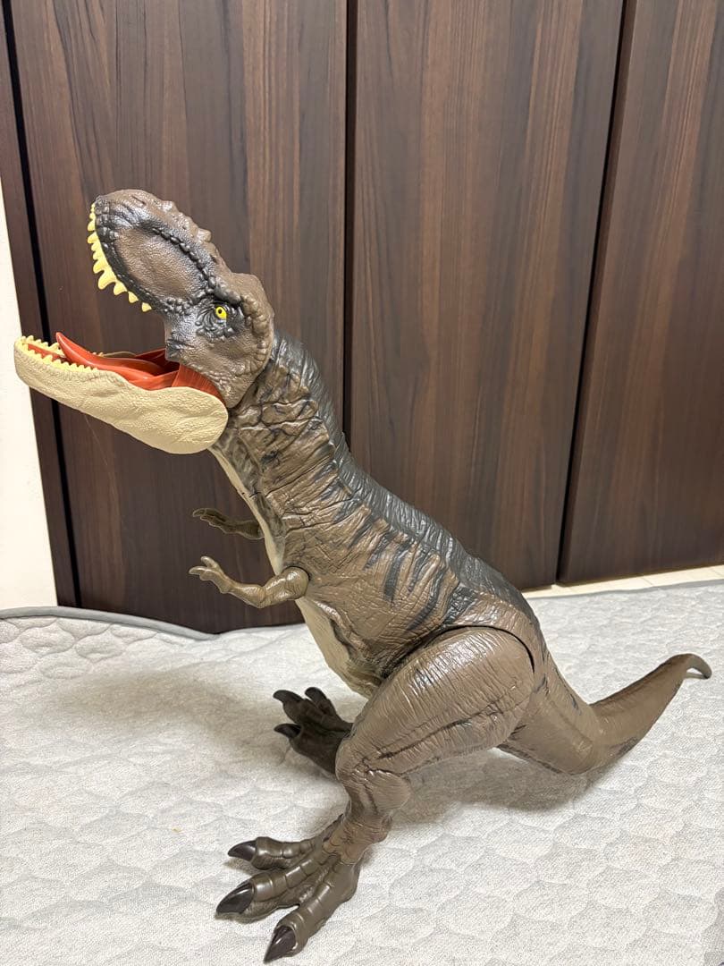 ジュラシック・ワールド スーパービッグティラノサウルス II