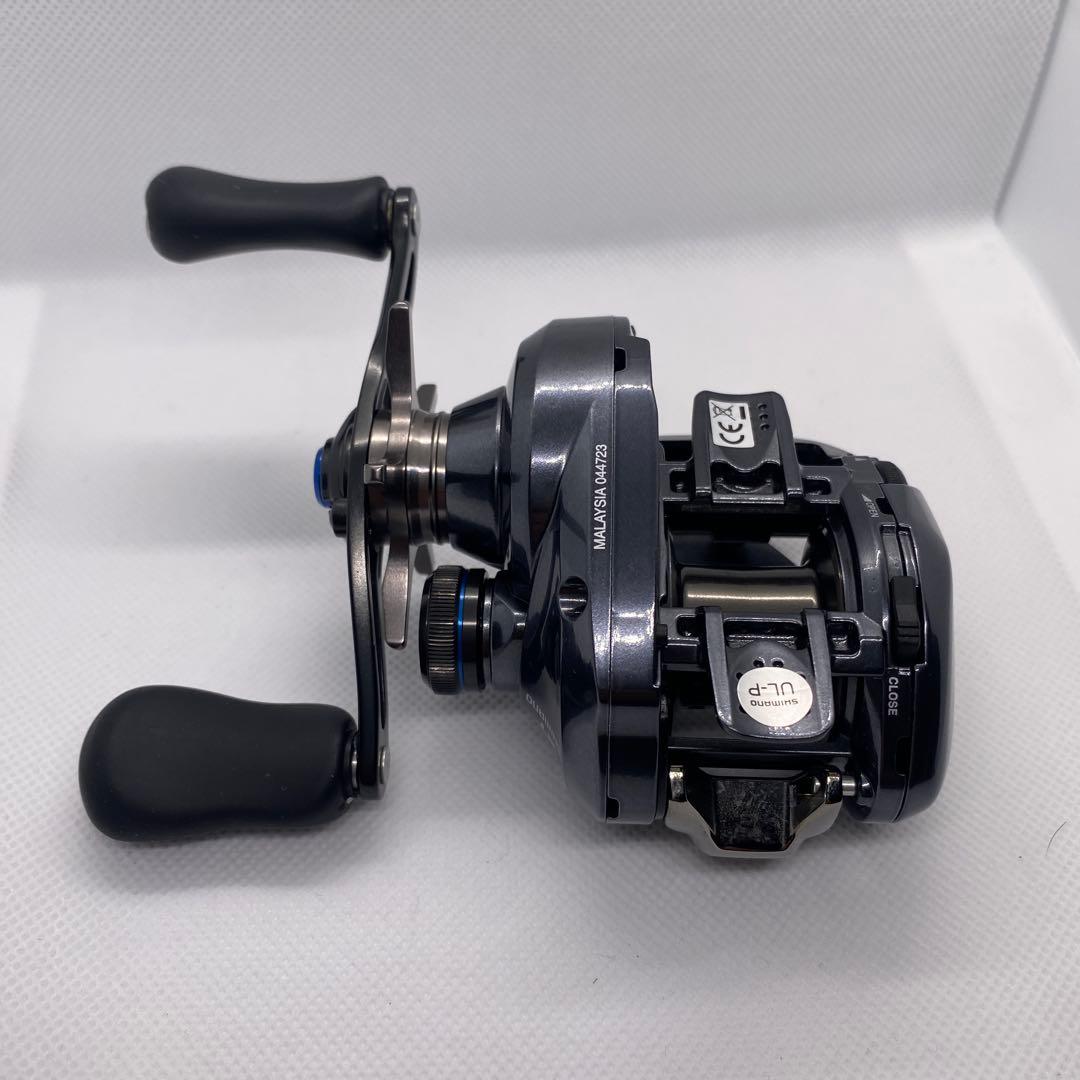 シマノ 両軸リール 22 SLX DC XT 70XG 8.1右ハンドル①