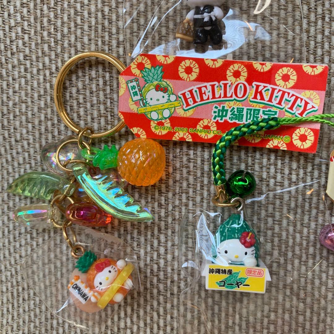 ご当地キティ　ストラップ キーホルダー　シャーペンセット　ハルウララ　など