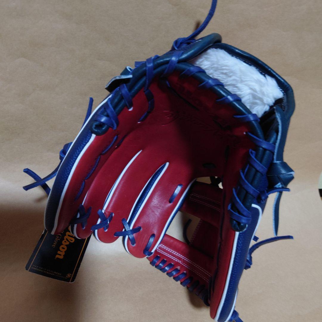 ウイルソン: 野球用:軟式グラブ: 右投げ:内野手用 : 86型 :ネイビー/赤