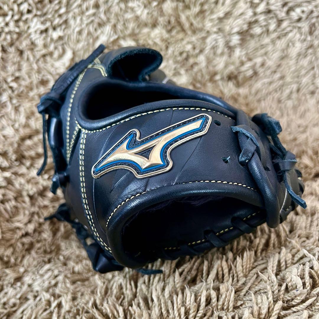 Mizuno セレクト9 黒 レザーグローブ 菅野智之モデル　左利き用