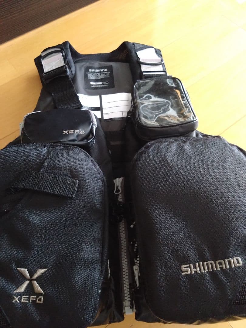 SHIMANO XEFO ブラックフィッシングベスト