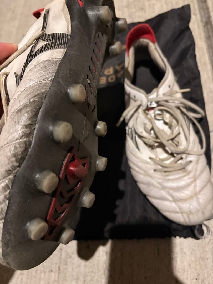 Mizuno Morelia II サッカーシューズ ホワイト/レッド