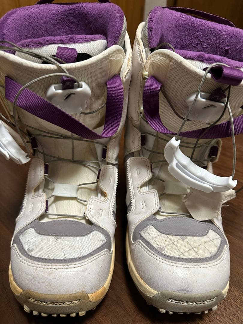 SALOMON Vigil 女性用スノーボードブーツ