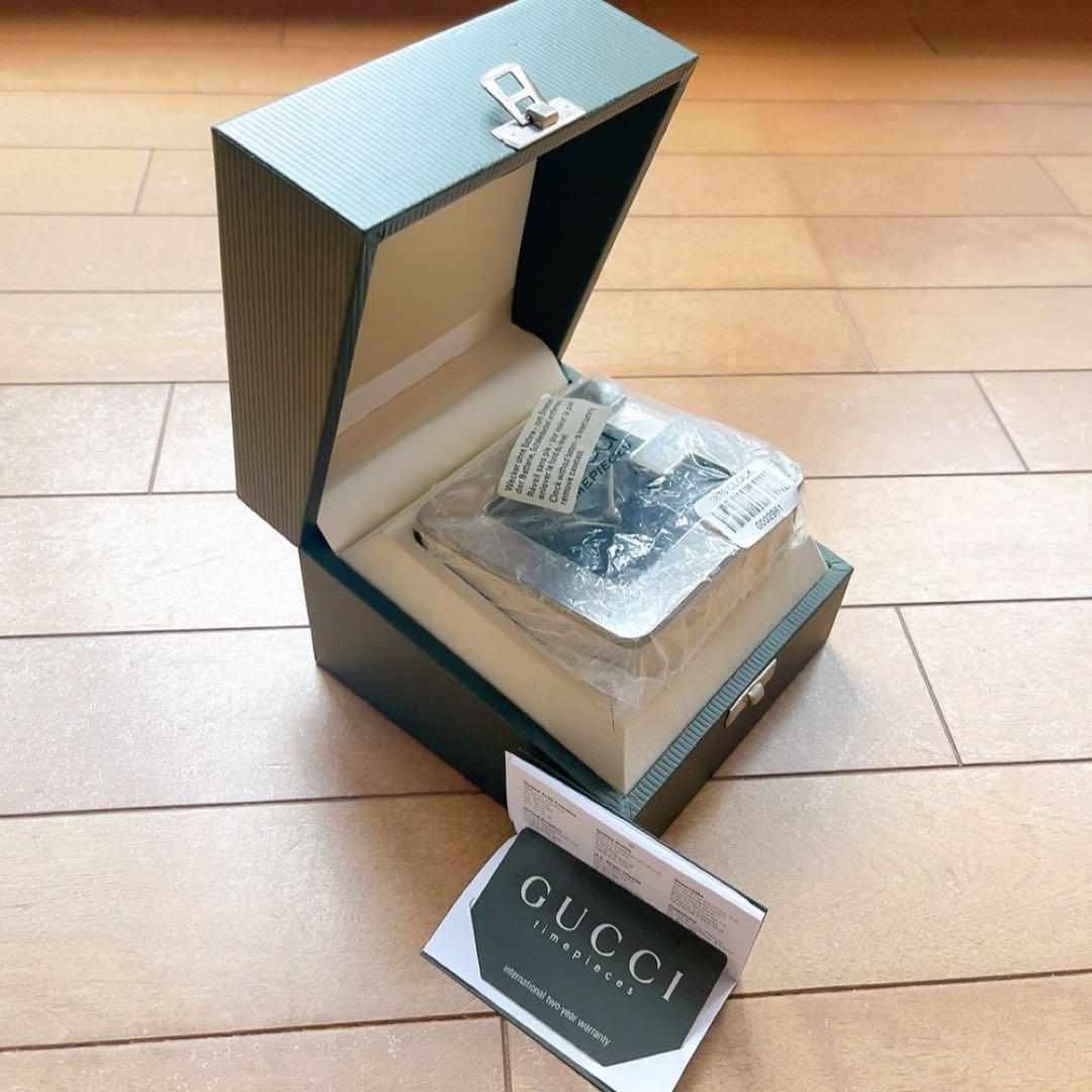 【GUCCI】グッチGカット置き時計（ジャンク）箱付 インテリアに　ブランド中古