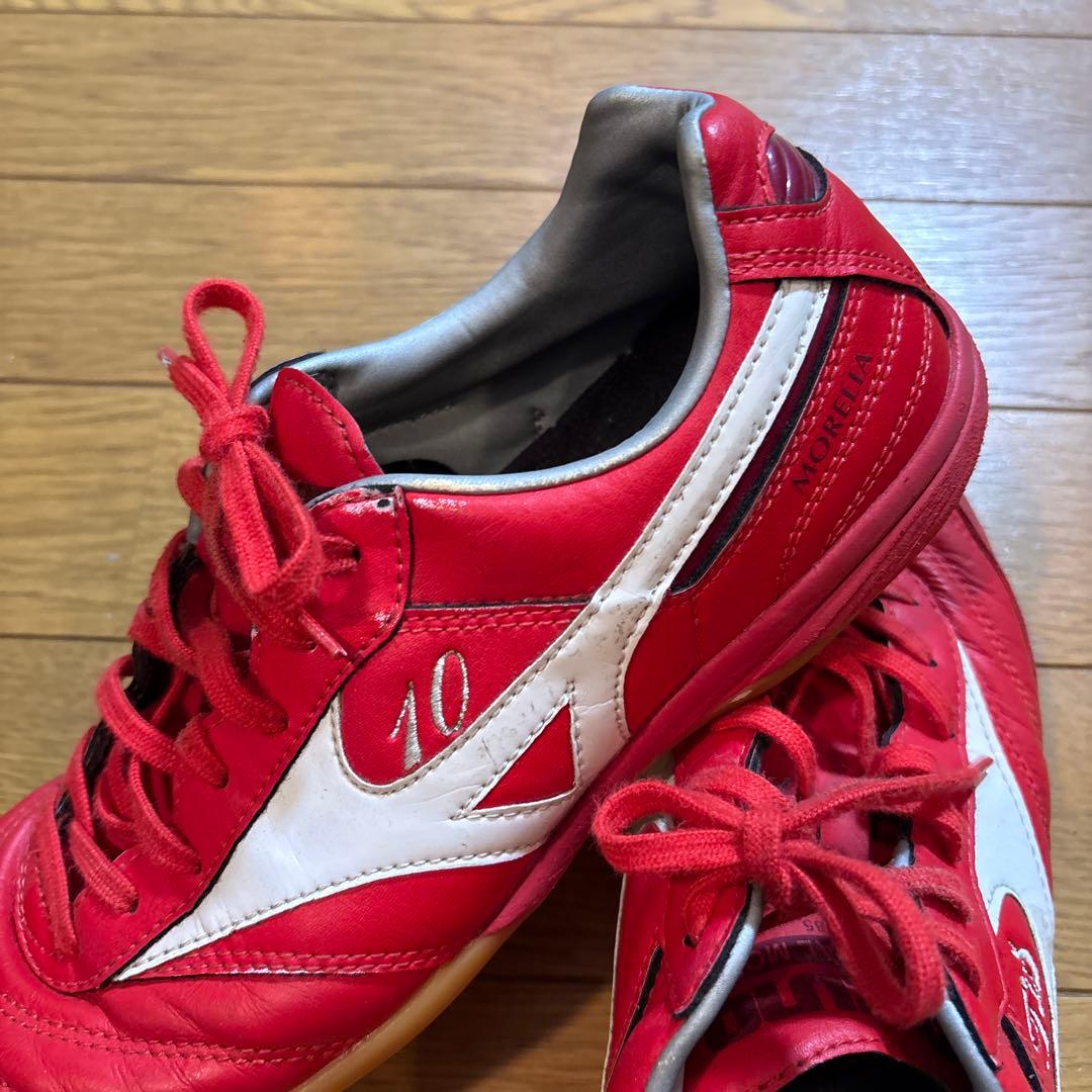 Mizuno モレリア　フットサルシューズ レッド