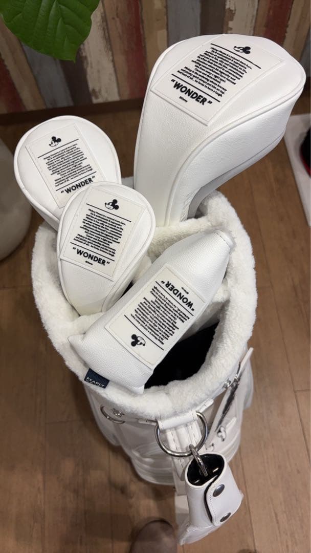 限定品　PEARLY GATES ゴルフキャディバッグ ホワイト