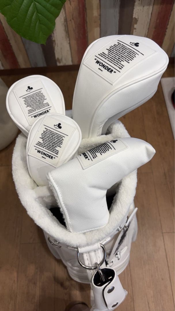 限定品　PEARLY GATES ゴルフキャディバッグ ホワイト