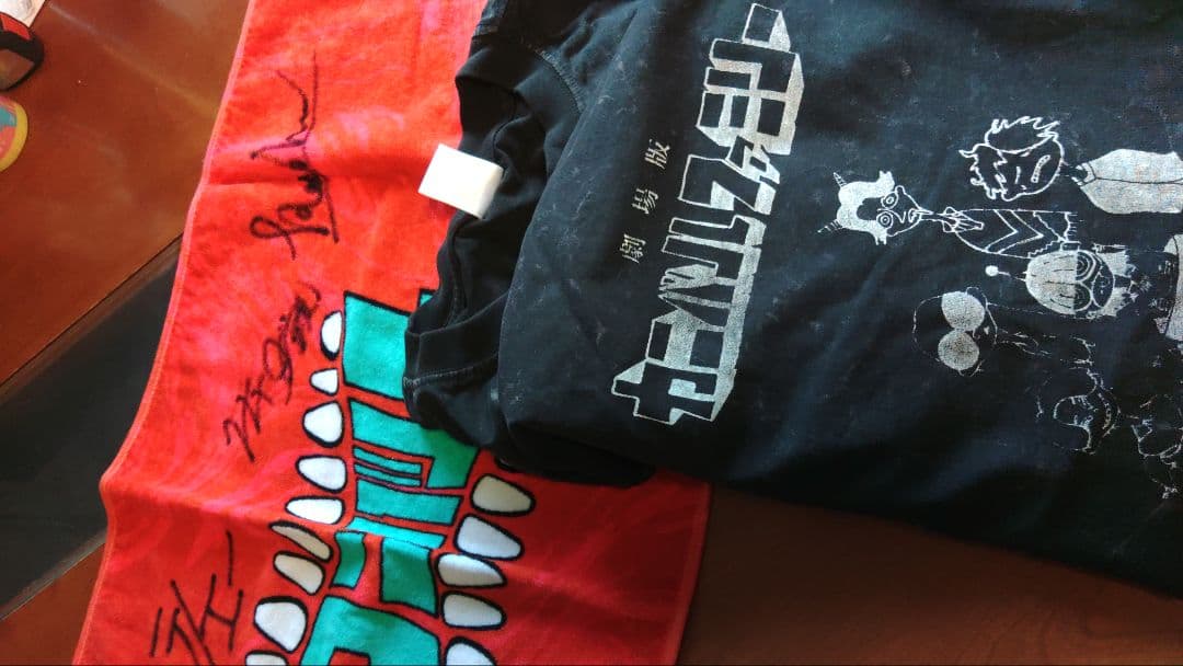 カニバル Tシャツとサイン入りタオルセット