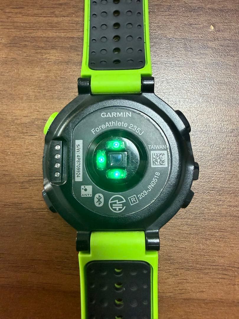 ウォーキング・ランニングウェア GARMIN 235J