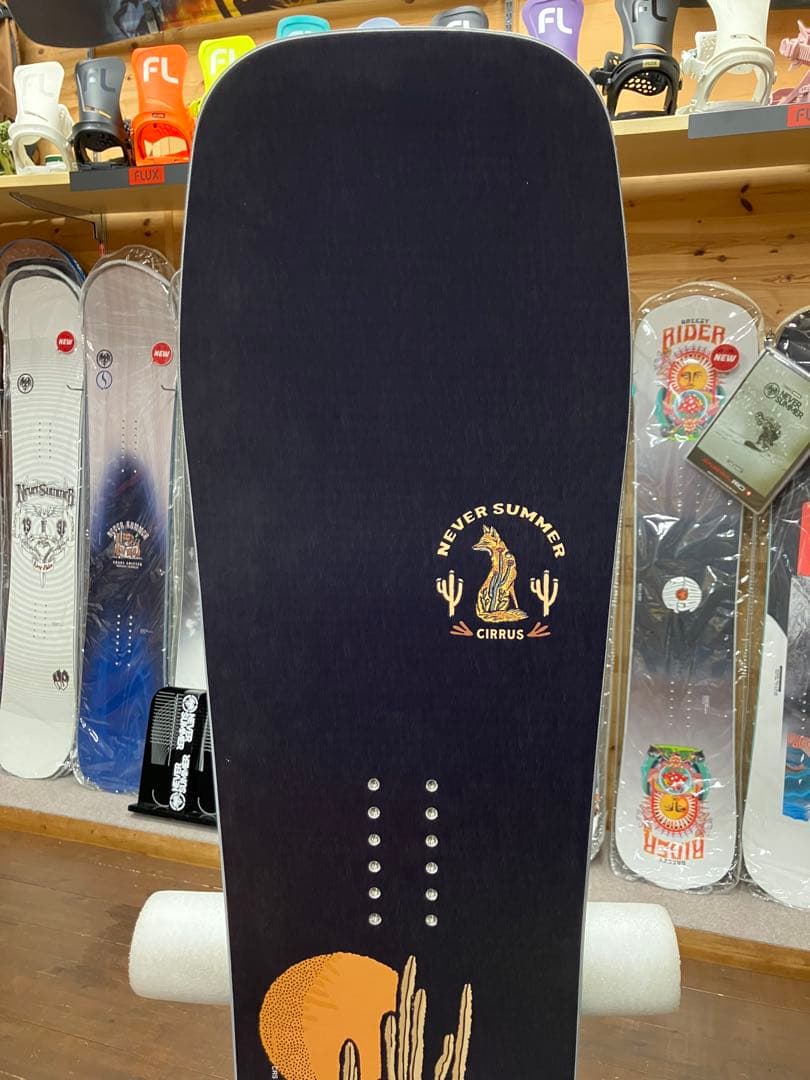 【新品】25-26 NEVER SUMMER CIRRUS 148