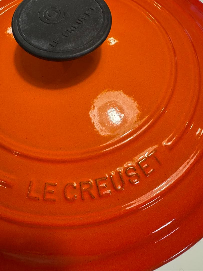LE CREUSET 鋳鉄製オレンジ両手鍋