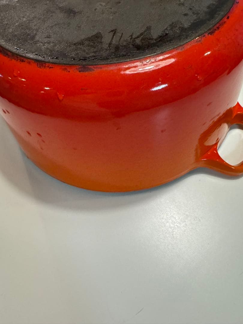 LE CREUSET 鋳鉄製オレンジ両手鍋