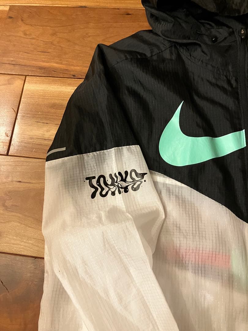 レア　NIKE ナイキ　東京 ウィンドランナージャケット