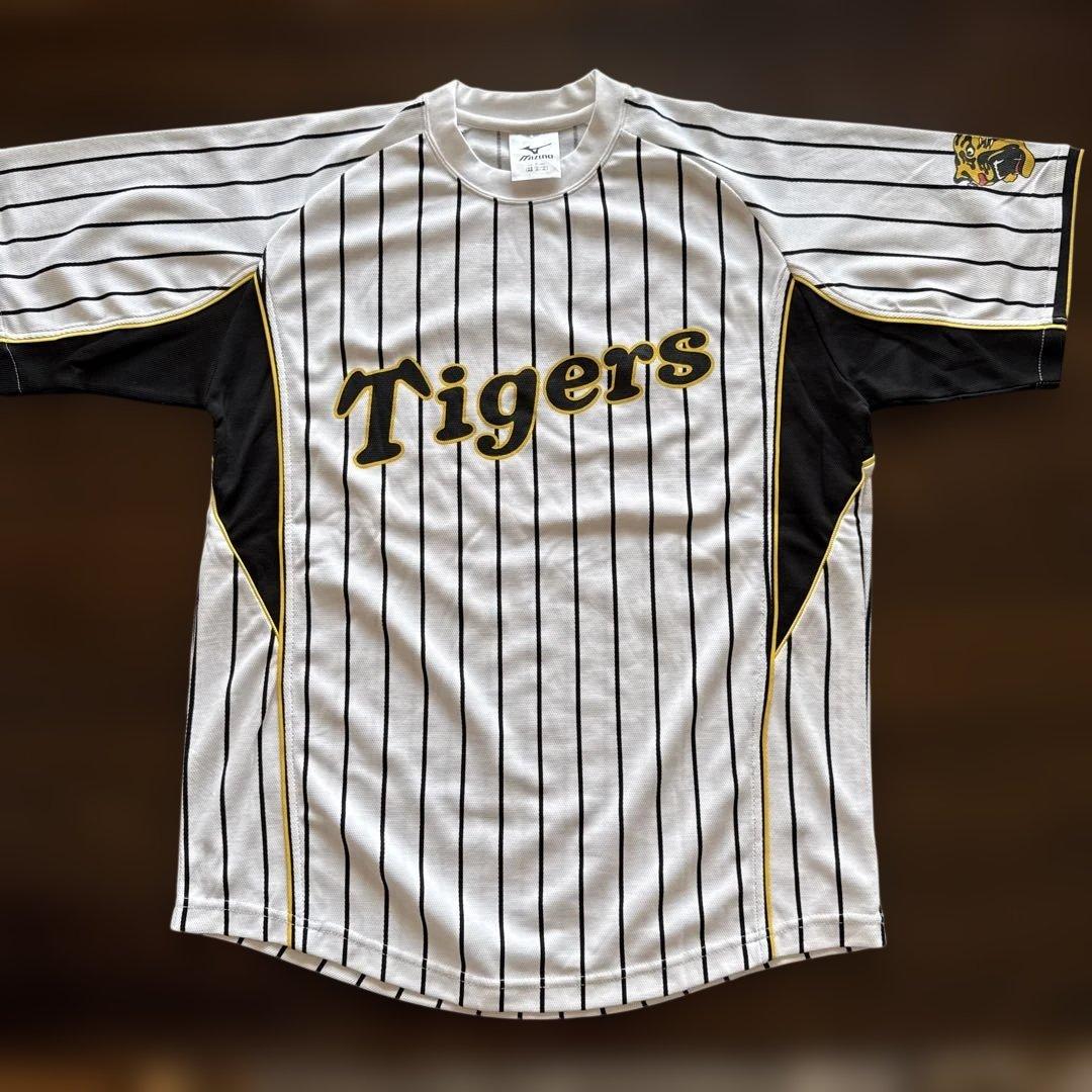 ⭐️阪神タイガース・藤川球児選手 ユニフォーム Tシャツ⭐️
